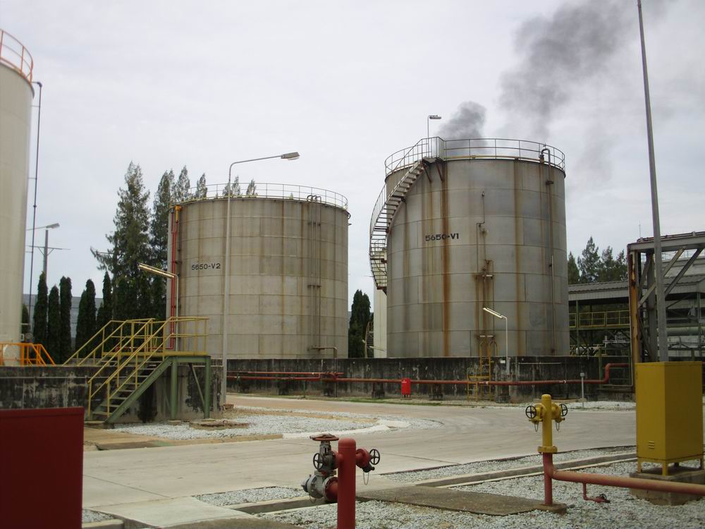 Fuel Storage Tank Cleaning Service